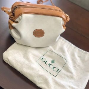 Vintage Gucci Ivory Tan Cinch Barrel Handbag